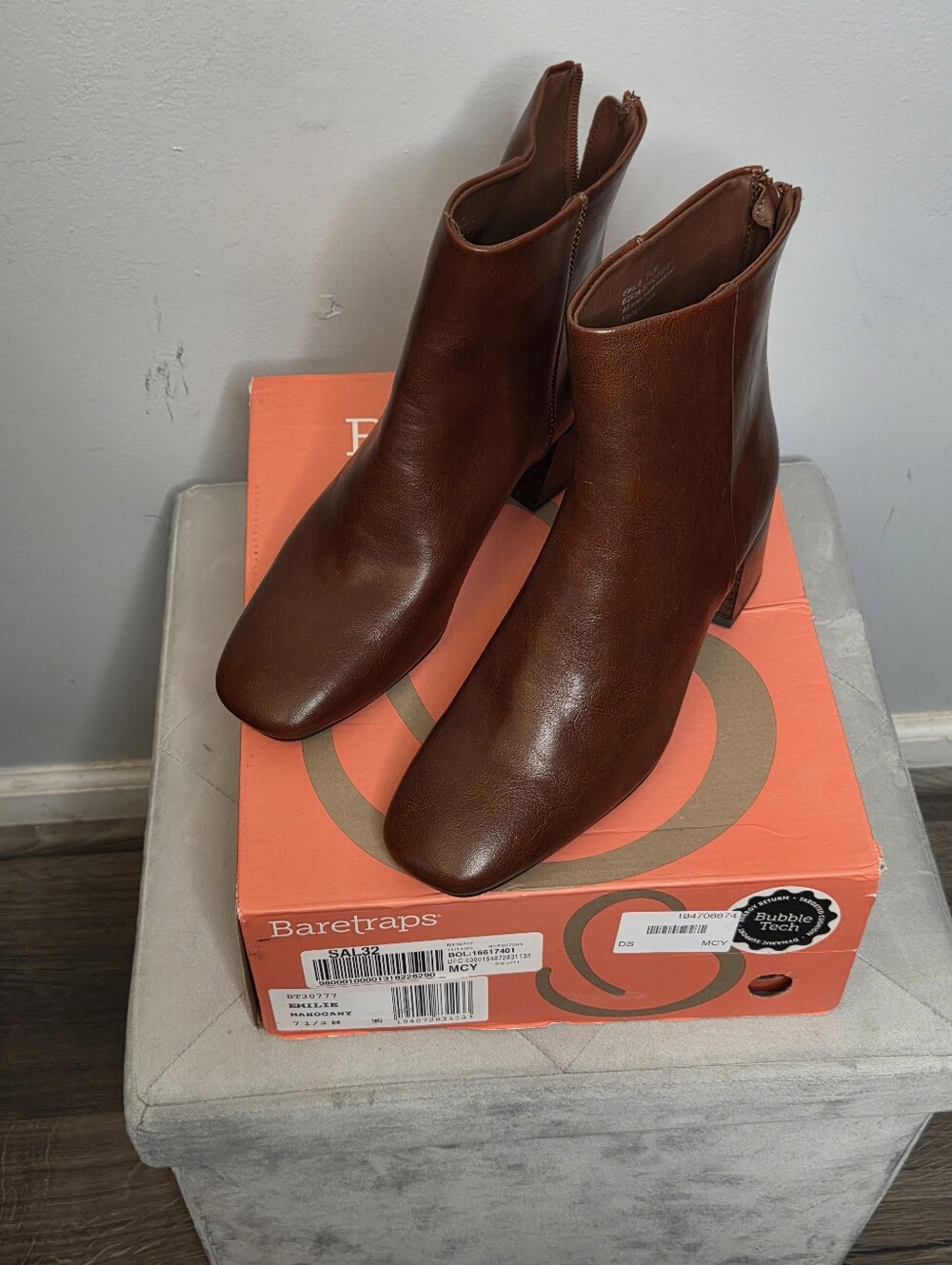 BareTraps Emilie Mahogany Leather Ankle Booties, Sz 7.5